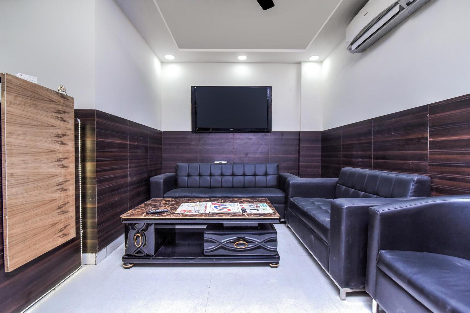 Hotel Aerostar Gold - Opposite Max Healthcare دلهي المظهر الخارجي الصورة