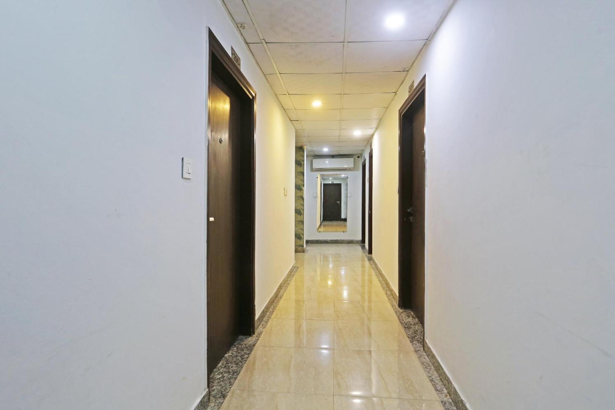 Hotel Aerostar Gold - Opposite Max Healthcare دلهي المظهر الخارجي الصورة
