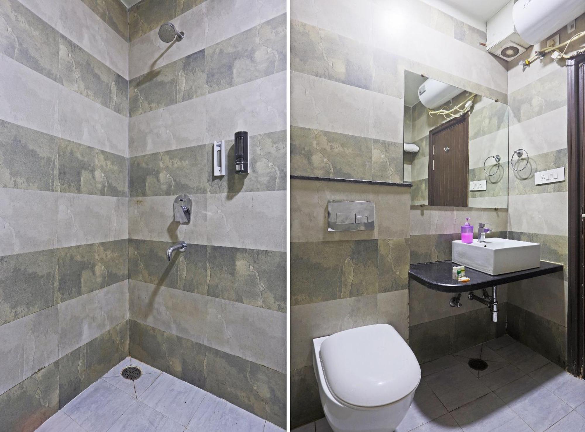 Hotel Aerostar Gold - Opposite Max Healthcare دلهي المظهر الخارجي الصورة
